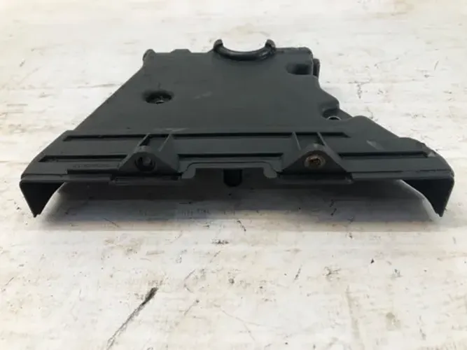 Capa Meio Correia Dentada Ford Escort 1997 2003 Preto