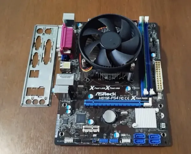 kit Placa-mãe Asrock H61m-ps4 celeron G470 2ghz 1155 2gb Ddr3