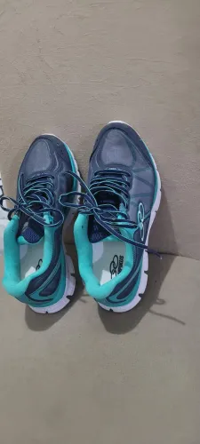Tenis unisex azul/verde tam 39. Impecável