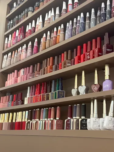 Manicure/pedicure