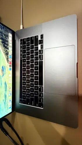 Macbook Pro