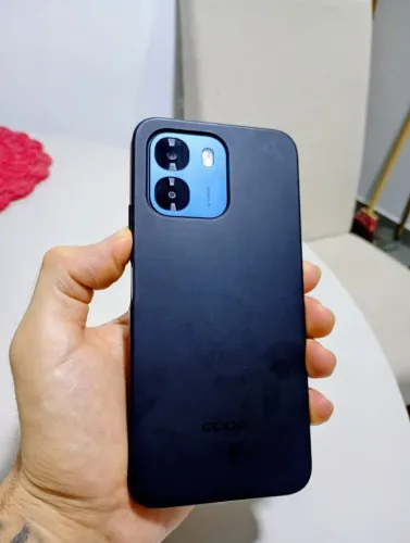 OPPO A6 / Aberto a ofertas<br>Com Caixa e acessórios originais,sem marcas de uso