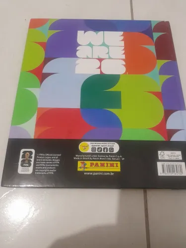 Aúbo de figurinha copa do mundo original com 40 figurinha já colada 