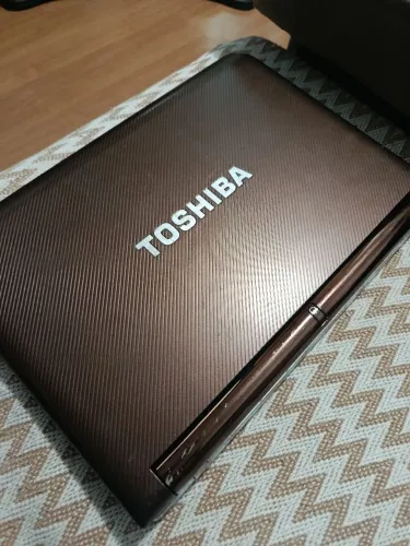 Notebook Toshiba NB305 tela 10,1 ( netbook)