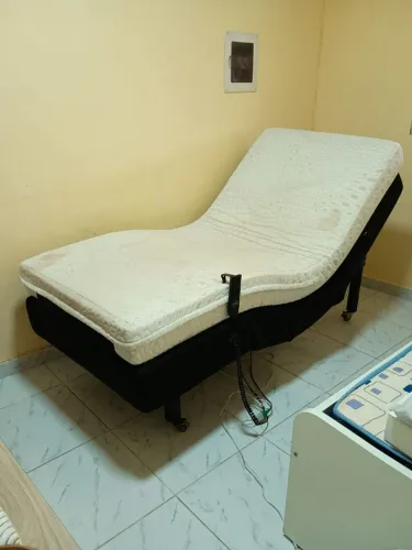 Cama elétrica articulada 
