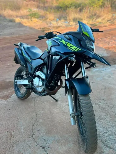 .Vendo XRE adventure em ótimo estado!