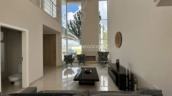 Locação Condomínio Residencial Sunset - 4 Suítes -2 Vagas de Garagem - terreno 500m² - áre