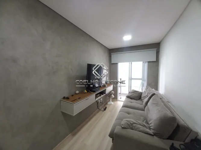 Apartamento com 2 dormitórios, 1 suíte, 2 banheiros ao total à Venda, 46m² por R$330.000,0