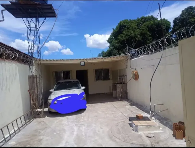 Alugo casa R$ 1,500.00