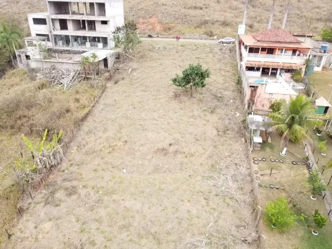 Vende-se chácara em condomínio fechado em Santana do paraíso
