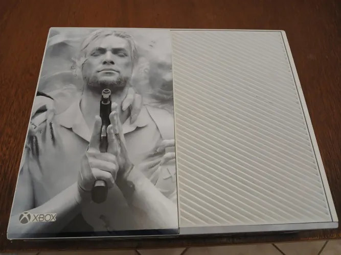 XBOX ONE FAT E CAPA PROTETORA