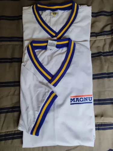 Uniforme Magnum Cidade Nova (2 Camisas P / uso diário azul)