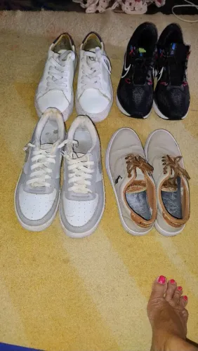 Tênis usado 80 reais cada.num:41