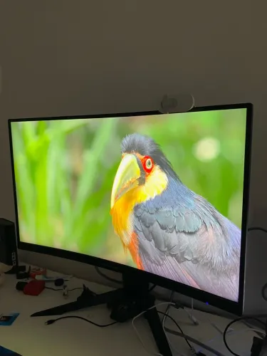 Monitor gamer 1440p 144hz curvo Asrock PG27