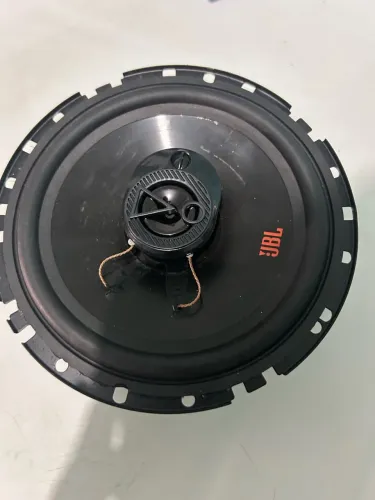 Alto falante JBL porta de carro