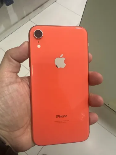 IPHONE XR 64GB