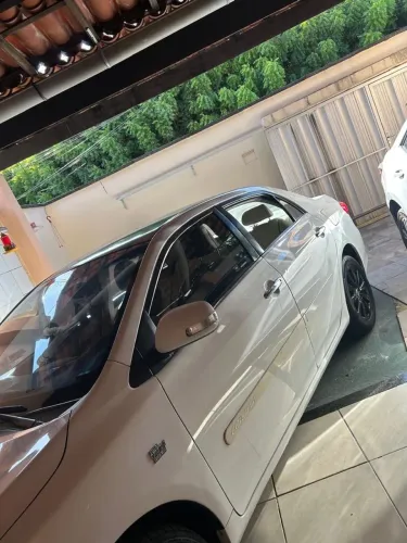 Toyota Corolla Altis 2.0 Flex 16V Aut. 2013