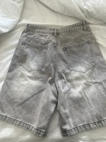 jorts cinza