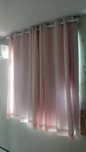 Cortina rosa infantil