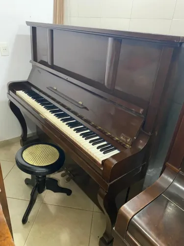 Piano Alemão Original - Albert Schmoltz