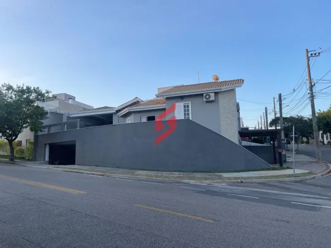 Casa de Condomínio em Horto Florestal - Sorocaba, SP
