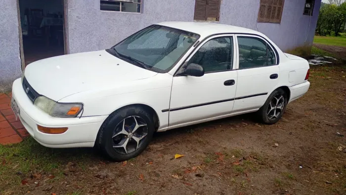 Toyota Corolla DX/ SW DX 1.6 16V 1995