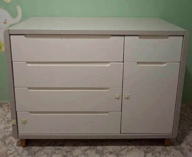 Comoda Bebe 5 Gavetas 1 Porta Linha Bo