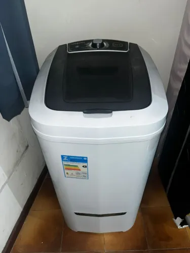 Tanquinho de lavar roupas