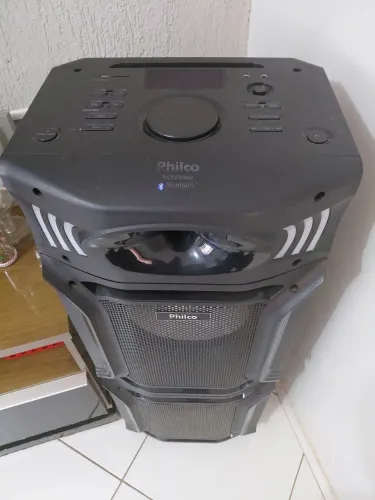 Caixa de som pcx 15000 philco usada bom funcionando tudo 