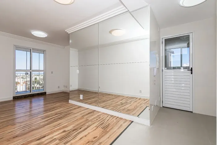 Apartamento 3 dormitórios 1 Suite 1 Vagas 67m² Xaxim- Curitiba/PR Todo reformado