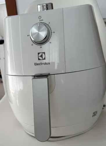Air Fryer Electrolux Efficient 3,2L Off White -Perfeito Estado | Funciona 100%