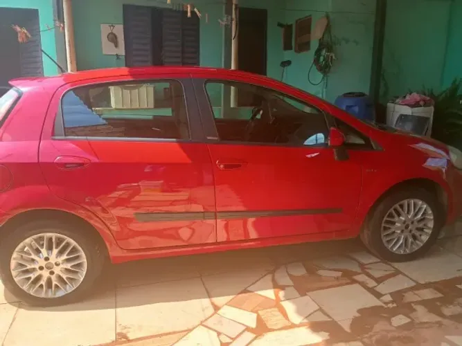 Fiat Punto Essence Dualogic 1.6 Flex 16V 5P 2013