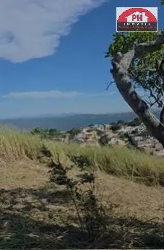 Terreno plano de 532 m2 com Vista Magnífica no Poço Fundo