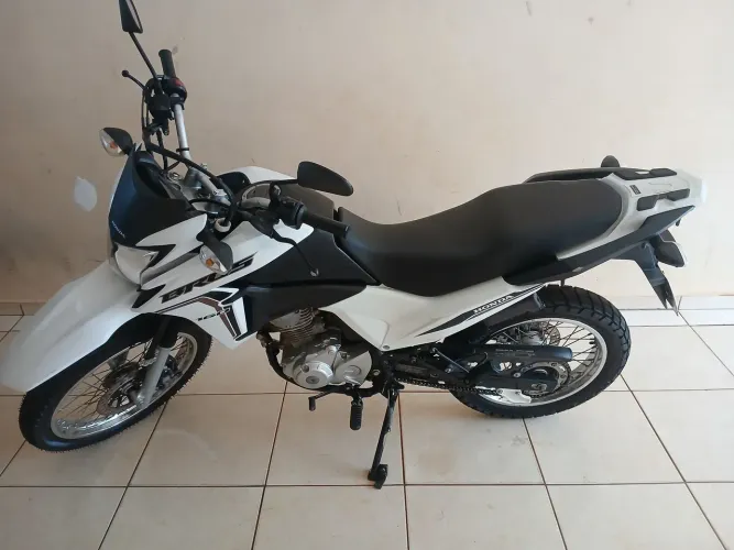 Honda Bros esdd 160 2022