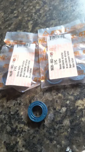 Retentor da roçadeira stihl