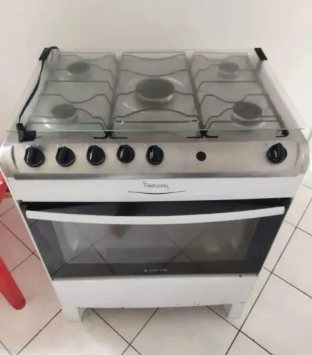 Vendo fogão 5 bocas