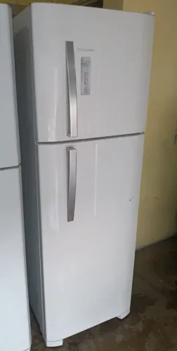 Geladeira Electrolux Frost Free Branca 380 Litros Funcionando Perfeitamente