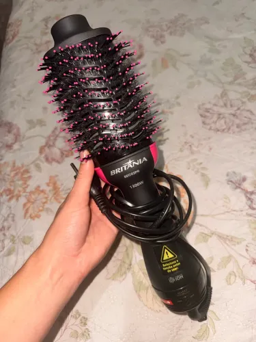 Escova secadora Bivolt