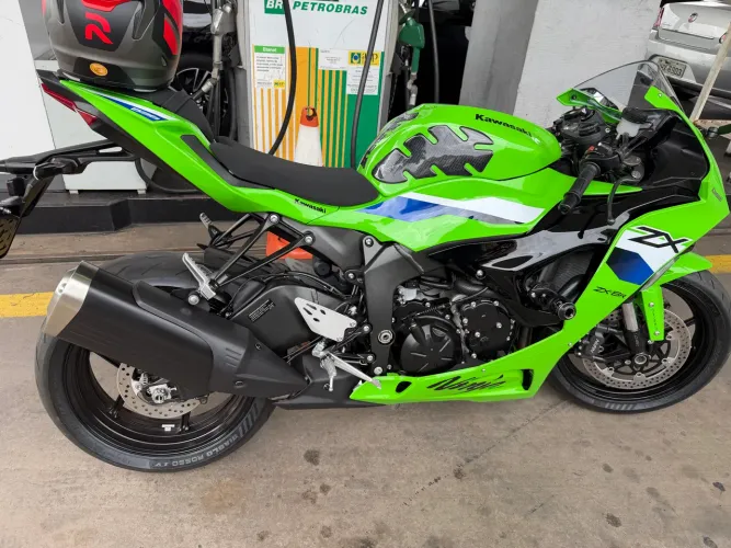 Kawasaki ZX6 - 636