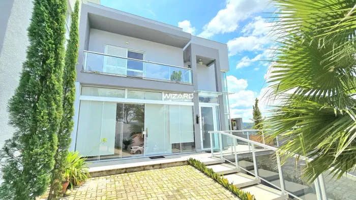Casa em Condomínio região de Atibaia - 70km da Capital Paulista - Com Lazer Completo e 4 D