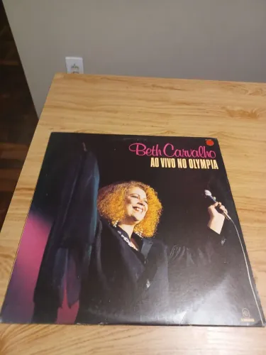 Lps disco de vinil Beth Carvalho ao vivo no olimpia
