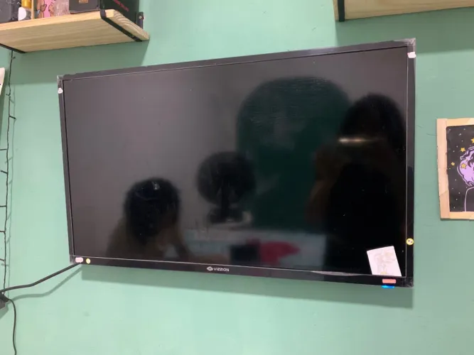 TV VIZZION - 32 polegadas