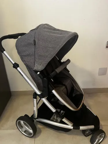 Carrinho Infanti Sky Trio (Completo + Base Isofix)