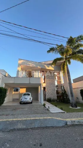Casa com 4 quartos e 3 suítes para alugar no Parque das Nações