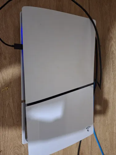 Ps5 slim com leitor disco menos de 1 ano de uso