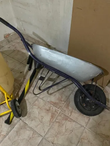 Carrinho material de construção