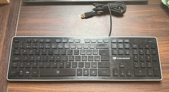 Teclado mecânico cougar vantar