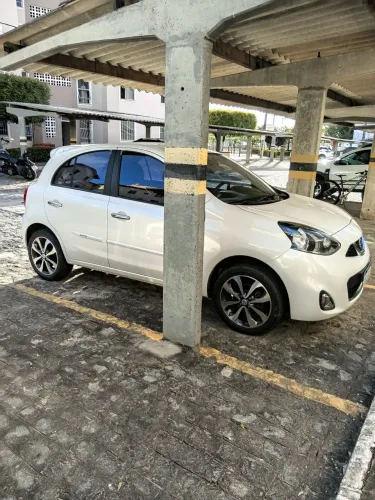 Nissan March SL 1.6 16V Flex Fuel 5P 2016