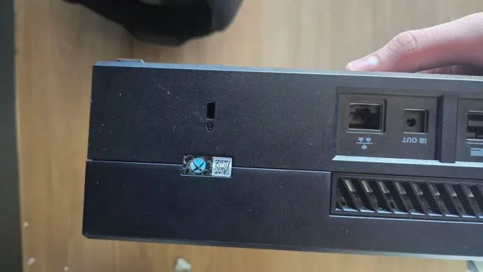Xbox one fat com 2 controles Kinect e 1 jogo