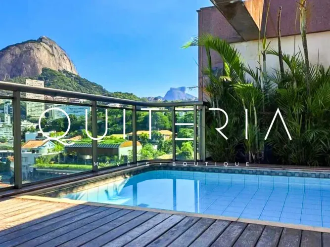 Cobertura moderna de 2 quartos com piscina e vista espetacular em prédio com infraestrutur